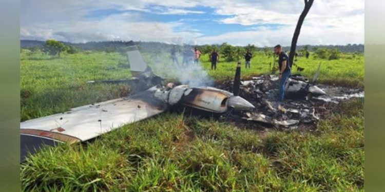 Avião realiza pouso forçado em Rondônia: FAB intercepta aeronave clandestina vinda da Bolívia