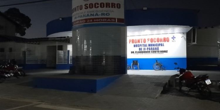 Homem é esfaqueado ao defender esposa de assédio em festa em Ji-Paraná