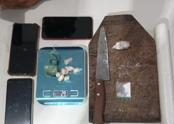 Operação da Polícia Militar flagra suspeitos com drogas em Ariquemes