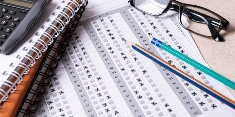 Concursos Públicos e Processos Seletivos Abertos em Rondônia