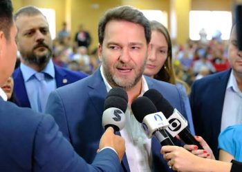 Alex Redano é reconduzido à presidência da Assembleia Legislativa para o biênio 2025/2026