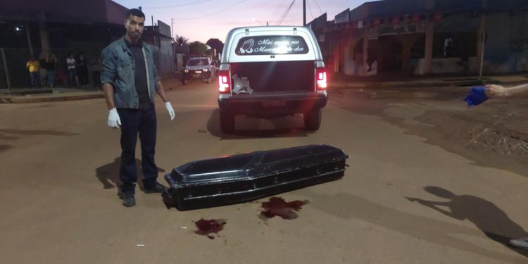 Homem é morto a tiros após discussão em bar de Vilhena