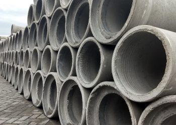 Moradores de Pimenta Bueno questionam retirada de manilhas prometidas para obras de drenagem