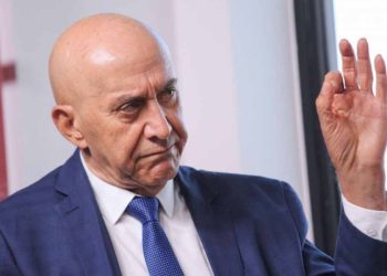 Senador de RO provoca debate ao falar sobre envelhecimento feminino