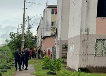 Adolescente de 14 anos é assassinada em condomínio na zona Sul de Porto Velho