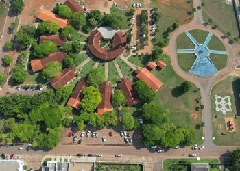 Vilhena abre inscrições gratuitas para seleção de profissionais na área da Educação