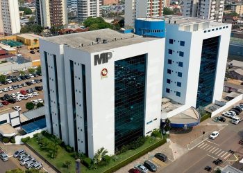 Prefeito Hildon Chaves evita condenação por nepotismo através de acordo judicial