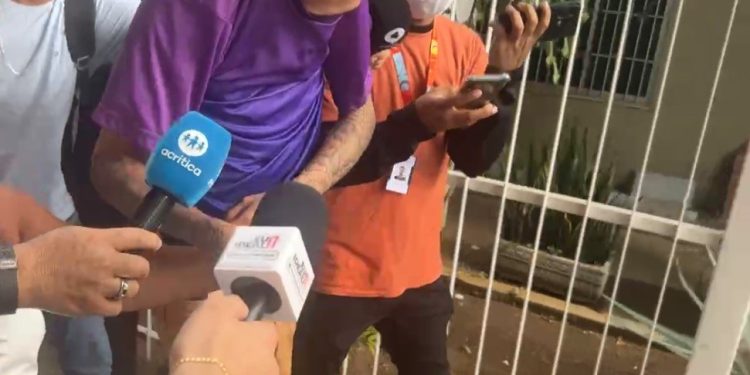 Integrante do Comando Vermelho se entrega à Polícia Civil com apoio da OAB