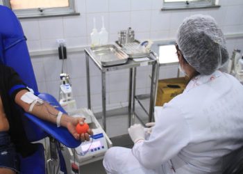 Fhemeron alerta para estoques críticos de sangue e reforça pedido por doações