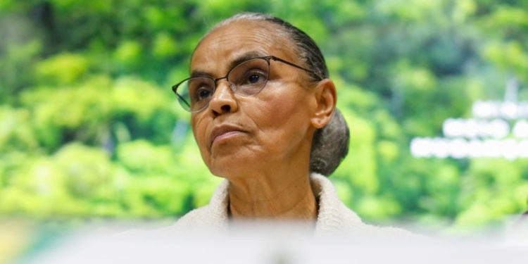 Amazônia registra recorde de queimadas sob gestão de Marina Silva