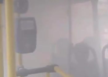 Ônibus é incendiado no residencial Orgulho do Madeira; BPTAR e Força Tática realizam operação na região
