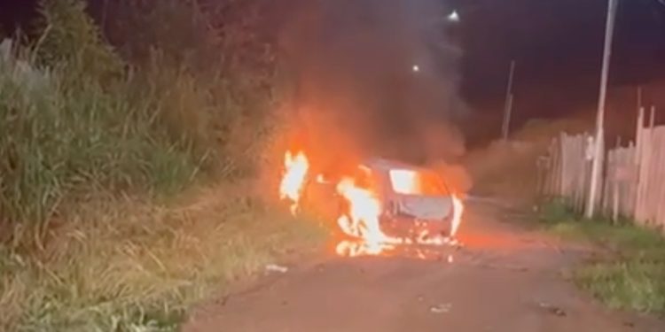 Mais uma noite de terror: Incêndios atingem Jaci-Paraná, Extrema e Vista Alegre; facções são investigadas