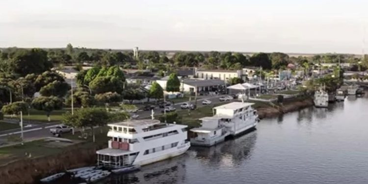 PIMENTEIRAS DO OESTE: Prefeitura distribui cartilha sobre descarte correto de resíduos