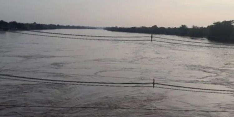 Rio Machado atinge nível crítico e autoridades emitem alerta