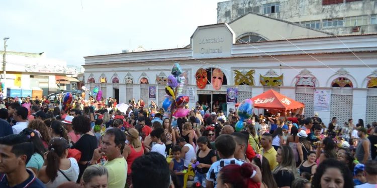 Prefeitura de Porto Velho abre edital para contratação de decorador do Baile Municipal 2025