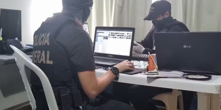 Homem é preso pela PF em Ji-Paraná por armazenar e compartilhar material de abuso infantojuvenil