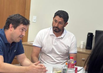 Vereador Márcio Pacele acompanha andamento de emendas parlamentares na Secretaria Municipal de Saúde