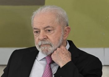 Deputados de Rondônia apoiam pedido de impeachment contra o presidente Lula