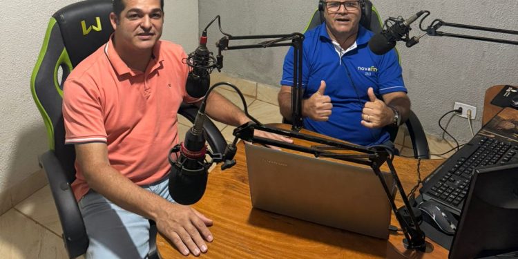 Vereador Adalto de Bandeirantes presta contas do primeiro mês de mandato na rádio comunitária