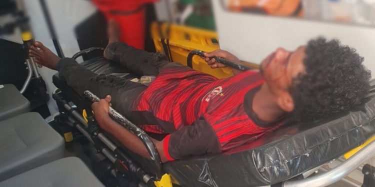 Suspeito é agredido após tentativa de furto em residência na zona leste