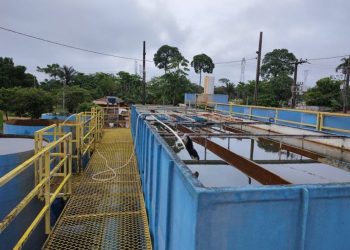 Falta de água atinge moradores após problema na rede da Caerd em Nova Mamoré