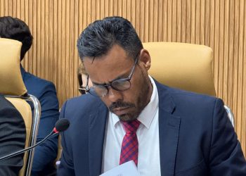 Vereador Santana vota “sim” para lei que garante auxílio a servidores municipais