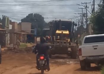 Após denúncia, prefeitura inicia melhorias na Rua Raimundo Cantuária