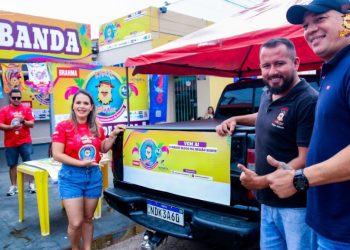 Banda do Vai Quem Quer promove adesivaço neste sábado em Porto Velho