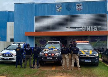 Motorista é preso transportando 29 kg de cocaína na BR-364 em Cujubim