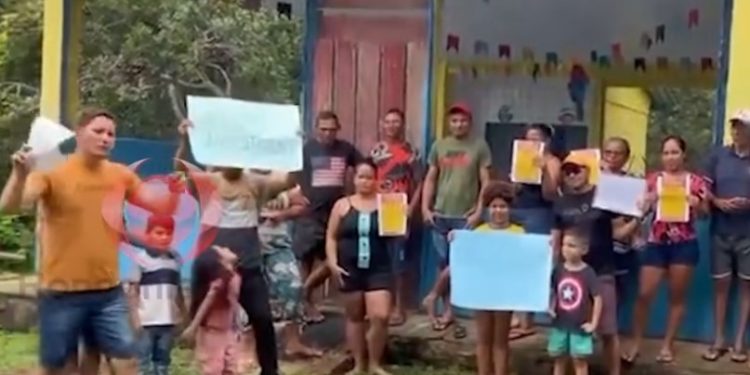 Moradores de Nazaré cobram melhorias em escola municipal e relatam dificuldades
