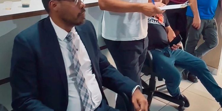 Dr. Santana acompanha Assembleia do SITETUPERON e reforça apoio aos trabalhadores do transporte coletivo