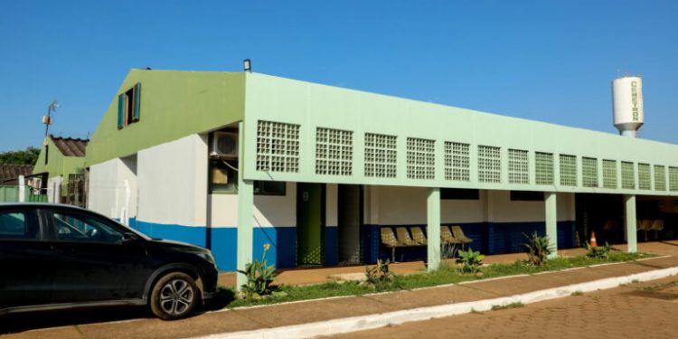 Profissional do Cemetron é flagrado fazendo churrasco durante expediente