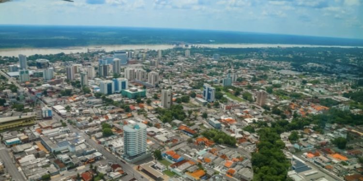 Nova lei proíbe trotes violentos e constrangedores em faculdades de Rondônia