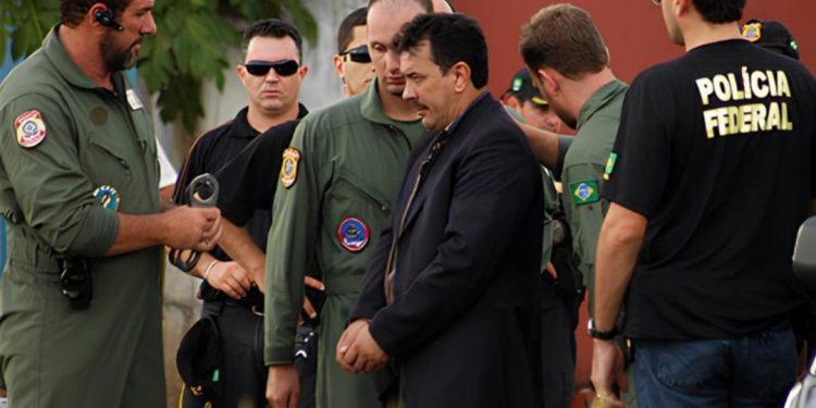 Ex-presidente da ALERO é preso por corrupção após condenação de mais de 72 anos