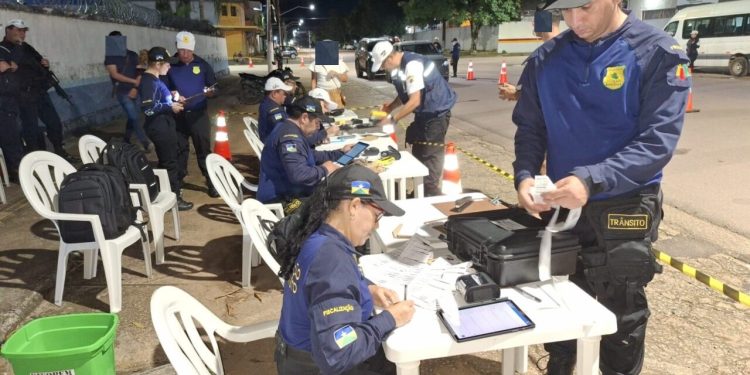 Operação Lei Seca detém 34 motoristas por embriaguez ao volante na capital