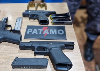 Dois homens são presos com armas e munições no Porto Oficial de Guajará-Mirim