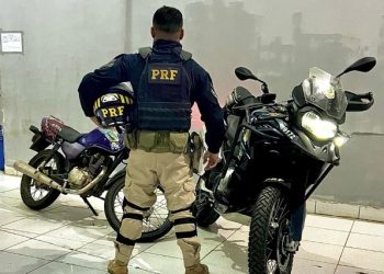 PRF apreende motocicleta com motor adulterado na BR-319