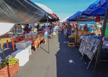 Homem sofre agressão na cabeça e é socorrido pelo SAMU em feira de Porto Velho