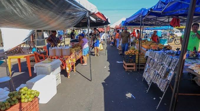Homem sofre agressão na cabeça e é socorrido pelo SAMU em feira de Porto Velho