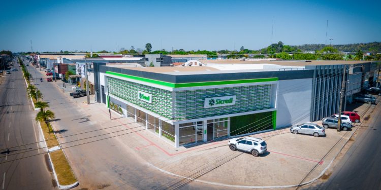 Sicredi gera impacto positivo e transforma comunidades com ações sustentáveis e de inclusão social