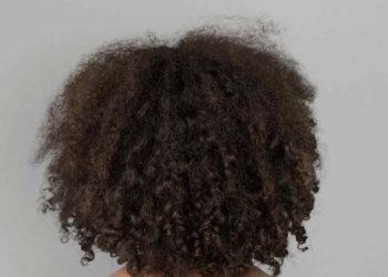 Mulher é presa por suposta injúria racial contra criança de 12 anos em Porto Velho