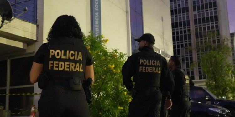 PF deflagra operação contra fraudes bilionárias em descontos indevidos no INSS