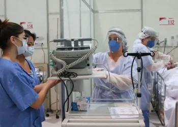 Categoria da enfermagem reforça mobilização por PEC que limita jornada a 30 horas semanais