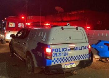 Pai e filho são agredidos a pauladas enquanto dormiam em calçada na zona Leste de Porto Velho