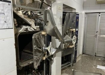 Explosão em equipamento de esterilização danifica sala no Hospital de Base em Porto Velho