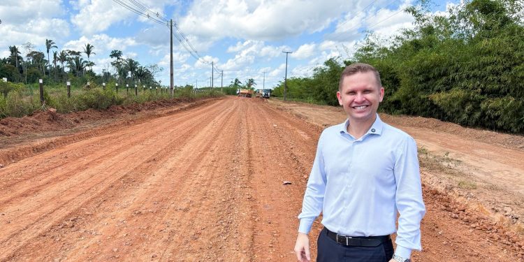 Encascalhamento do Ramal 15 de Novembro é realizado após solicitação do vereador Pastor Bruno Luciano