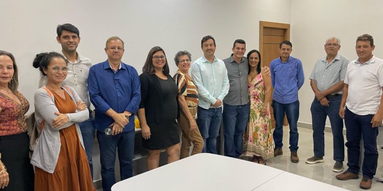 Vereador Adalto de Bandeirantes avança em propostas para crianças atípicas com apoio da Semusa e da APAE