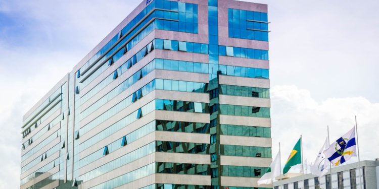 Governo pede aval do STF para devolver dinheiro a aposentados