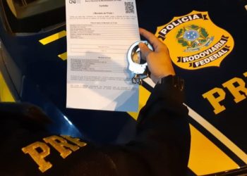 Dois foragidos da Justiça são presos pela PRF durante ações distintas na BR-364