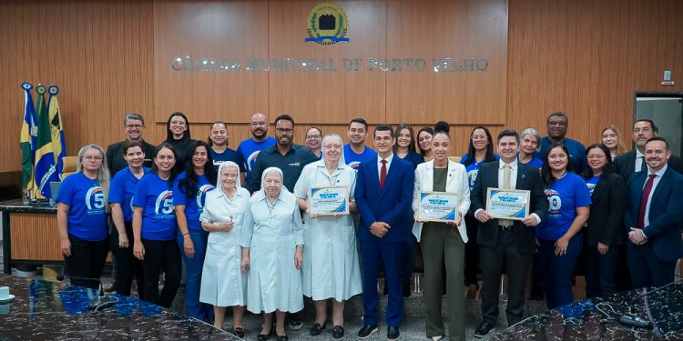 Vereador Adalto destaca trabalho do Hospital Santa Marcelina e entrega Moção de Aplausos
